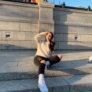 Meet your Posher, Victoria